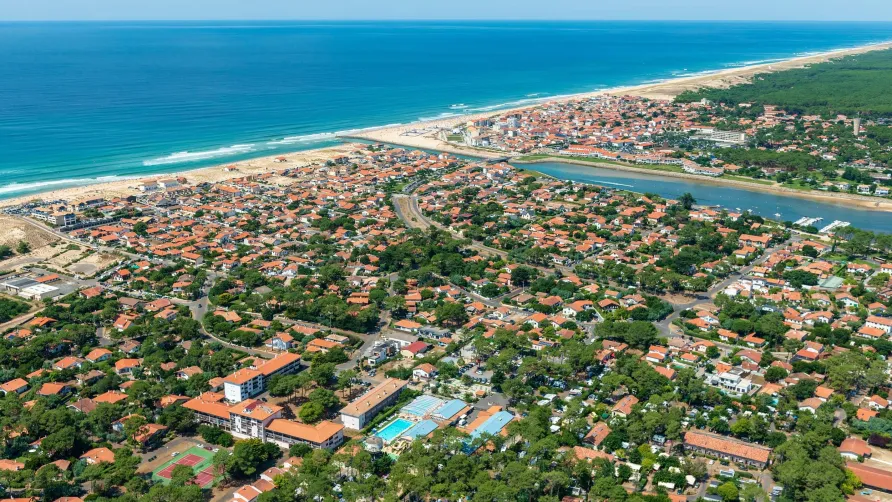 CLUB MARINA-LANDES