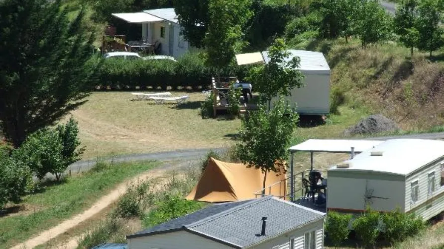 Camping LE ROC QUI PARLE