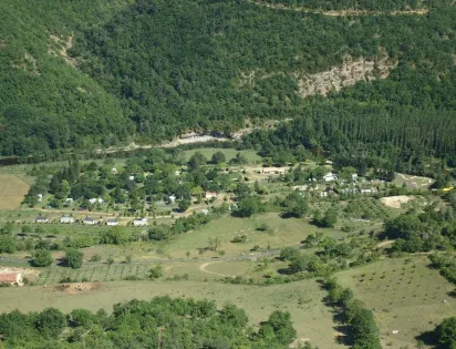 Camping LE ROC QUI PARLE