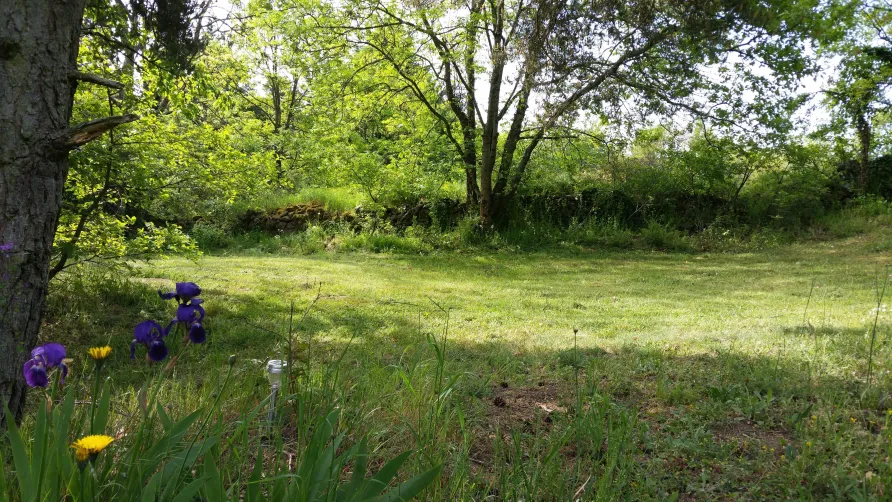 Aire naturelle de Camping Les Cerisiers