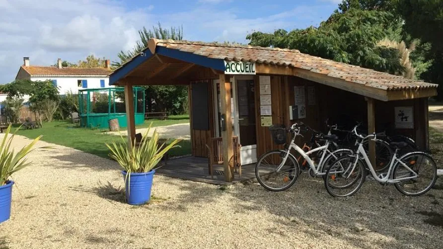 Ushuaïa Villages - Camping La Chesnays ****