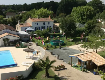 Ushuaïa Villages - Camping La Chesnays ****