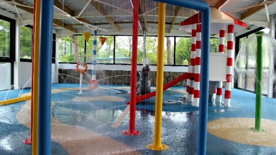 Camping Au Bois Du Cé