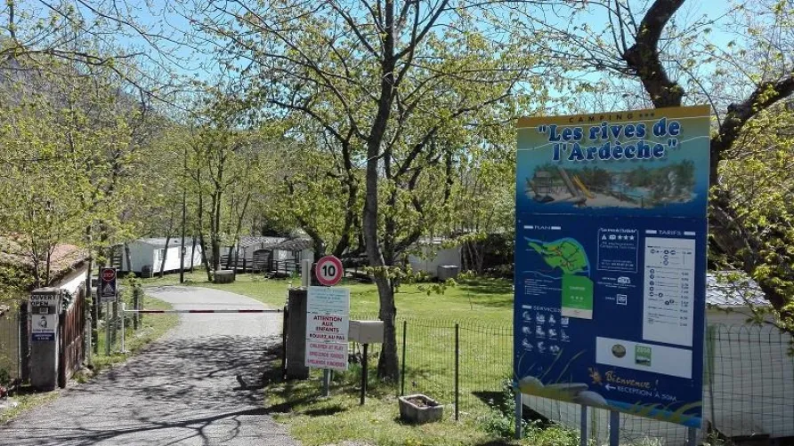Camping Les Rives de l'Ardèche