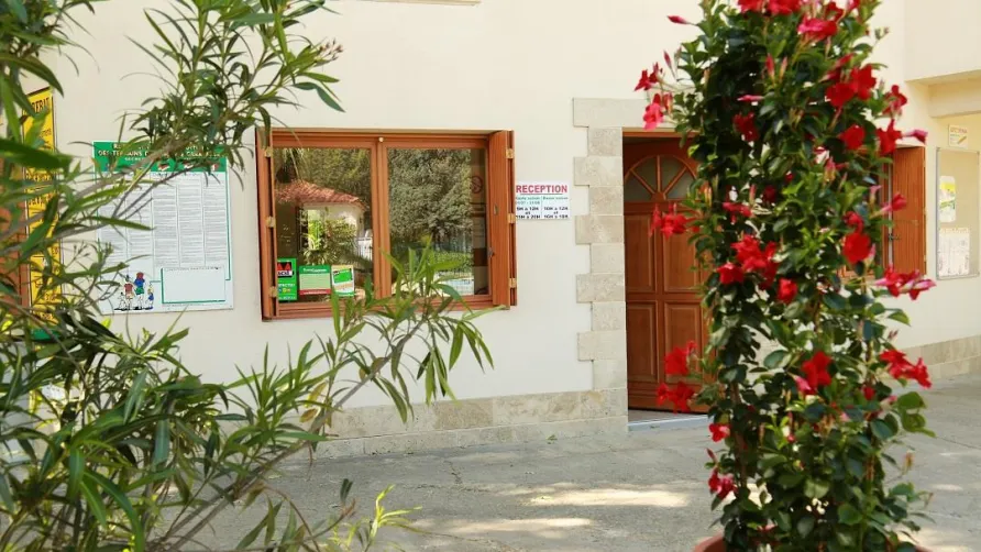 Camping Le Rebau