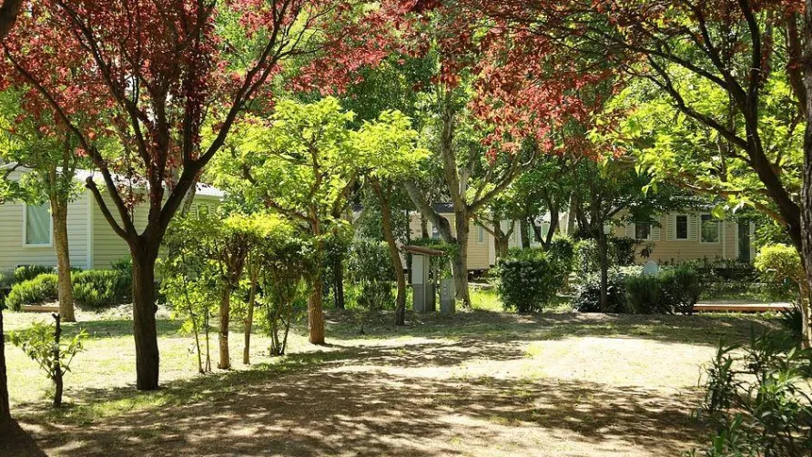 Camping Le Rebau