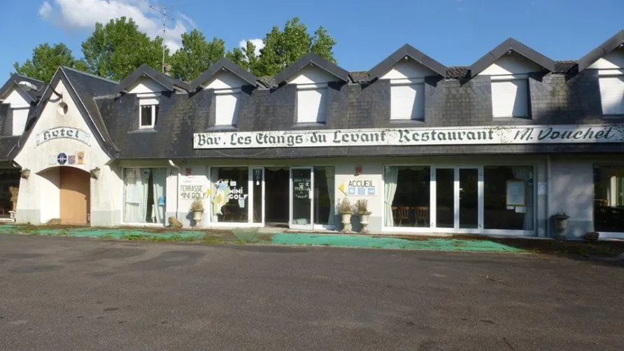 Camping les Etangs du Levant