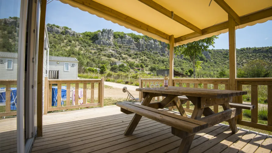 CAMPING LES PLATANES