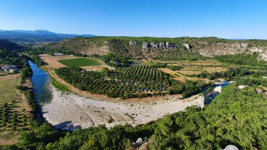 CAMPING LES PLATANES