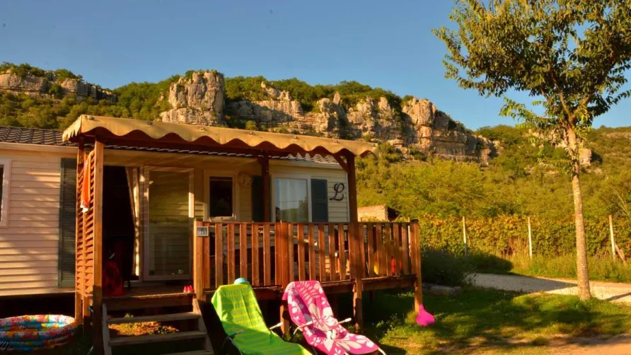 CAMPING LES PLATANES