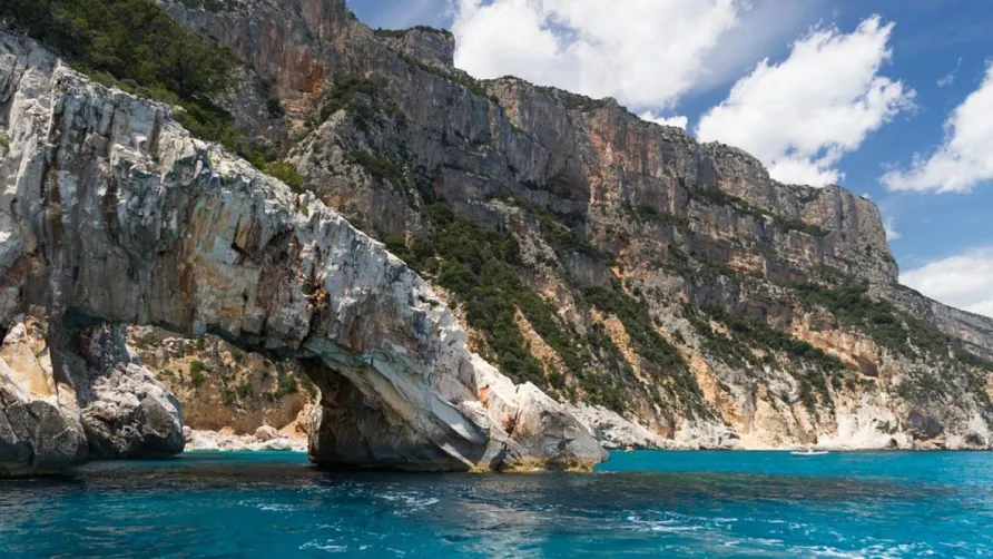 Figari Corsica Collection