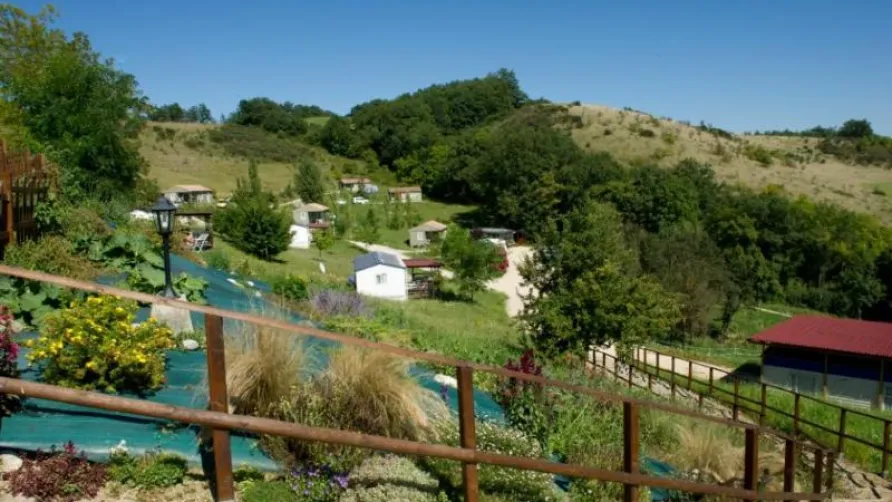 Camping le Bourdieu
