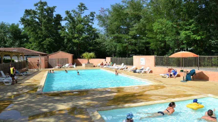 Flower Camping Le Saint Michelet