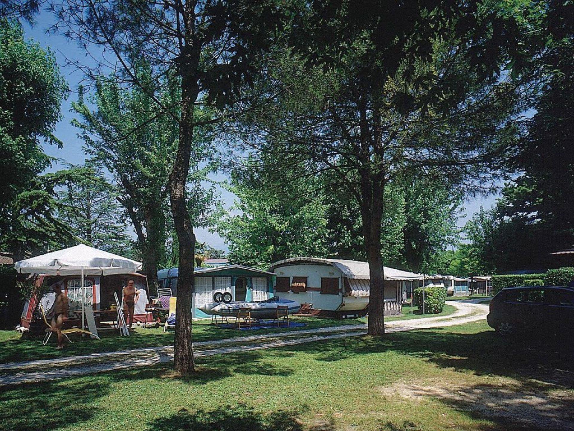 Camping Garden Tourist