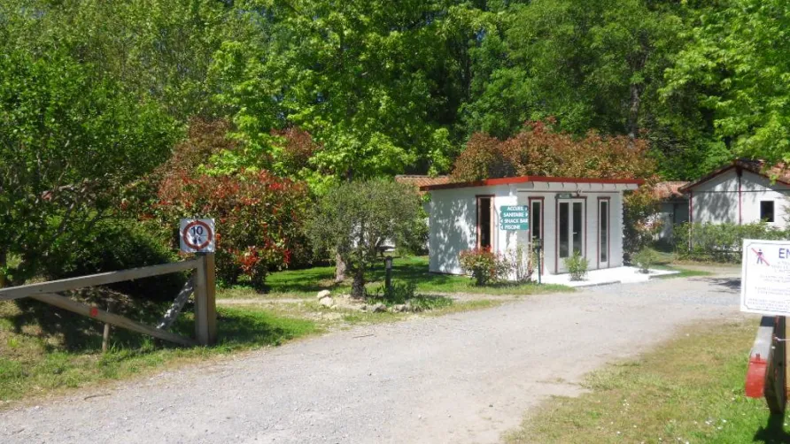 CAMPING ETCHE ZAHAR