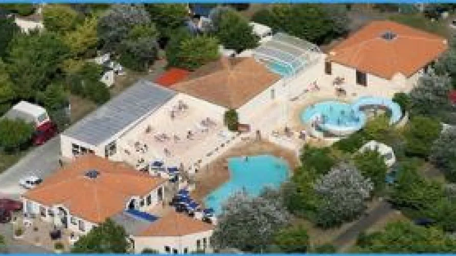 Camping A La Corniche