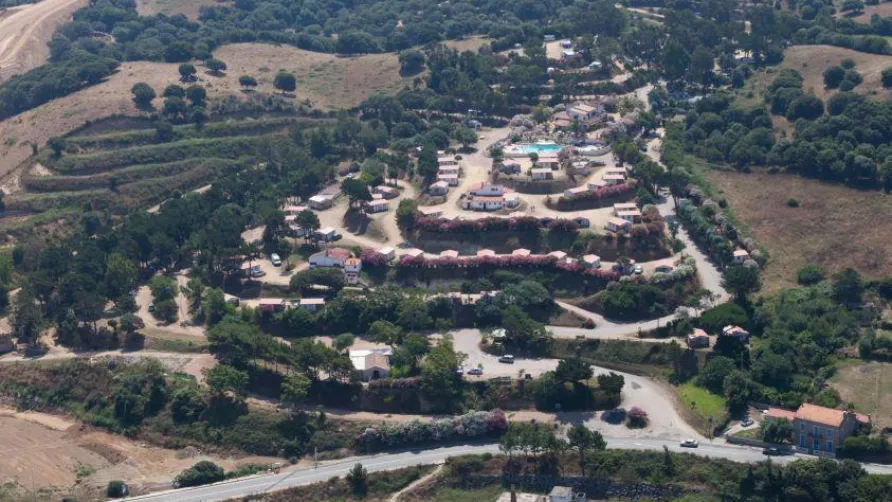 Camping Tikiti