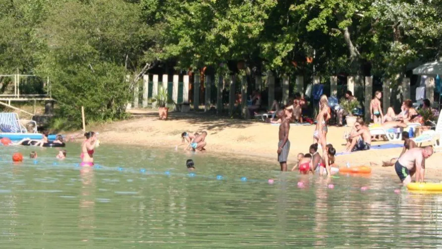 Camping Le Chêne du Lac