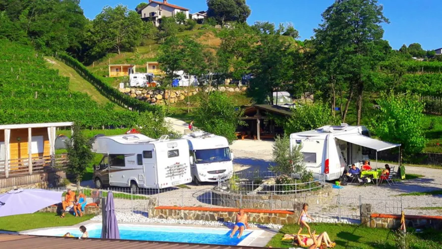 Saxida Wine & Camping Resort
