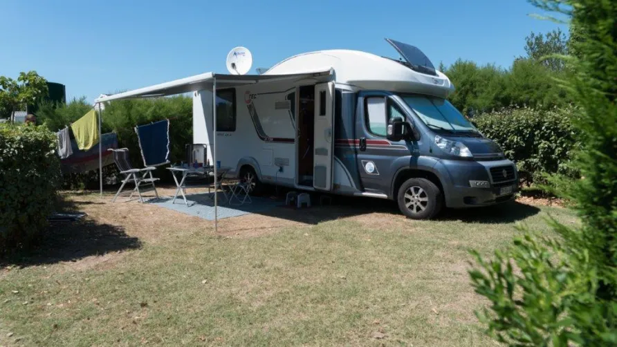 Camping Le Bois Joly