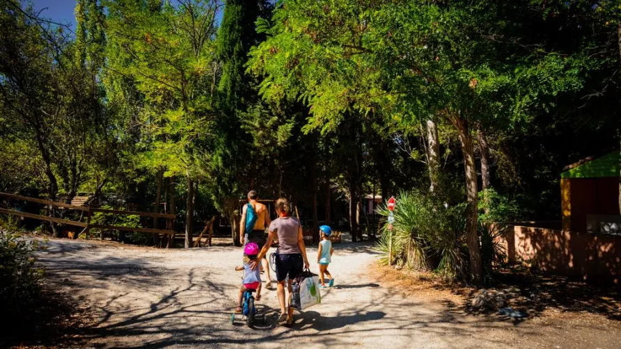 Camping La Peiriere