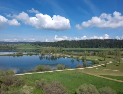 CAMPING DU LAC DE REMORAY
