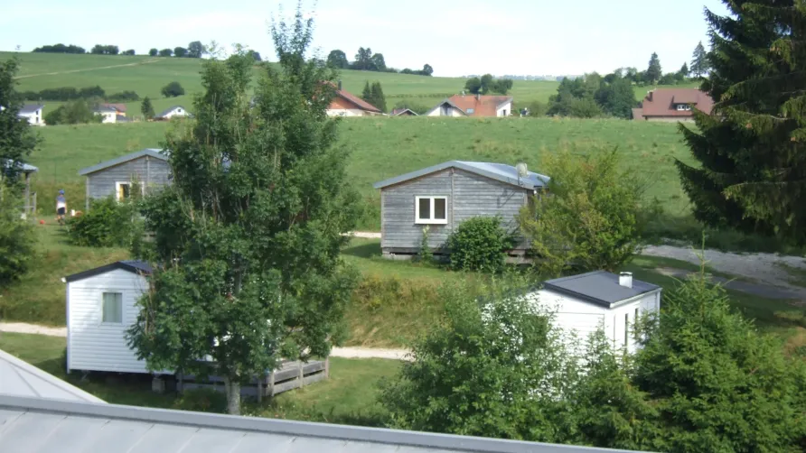 CAMPING DU LAC DE REMORAY