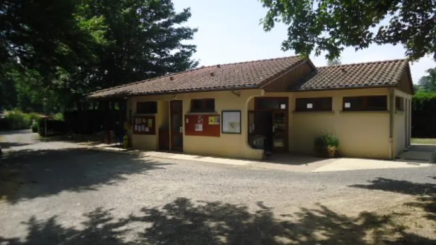 Camping Des Prairies d’Auvergne