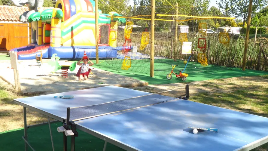 Camping Domaine Le Vernis