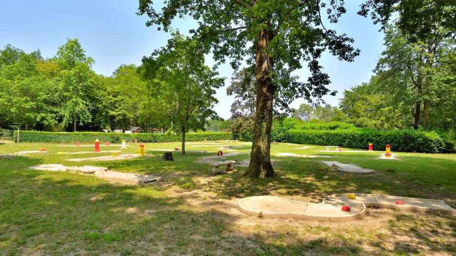 Camping Seasonova Etang de la Vallée