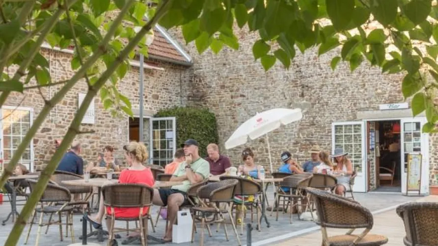 Castel Camping Château de Lez-Eaux