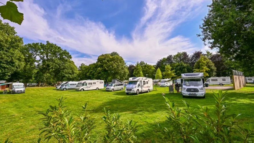 Camping Les Rives de l'Oust