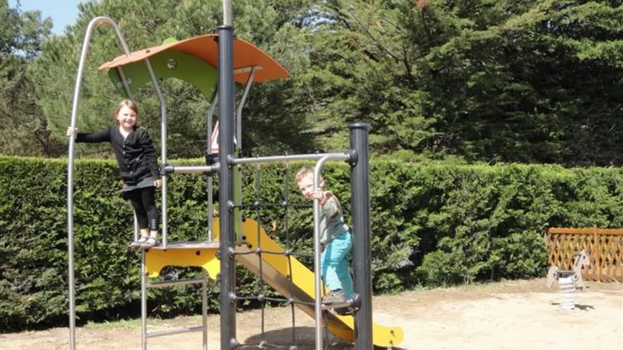 Camping Le Petit Bois