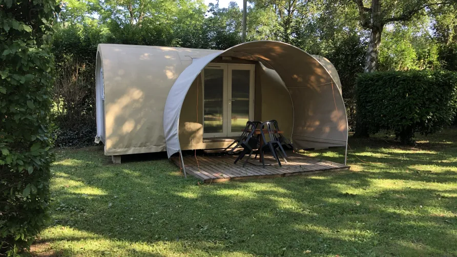 Camping Grottes d'Azé