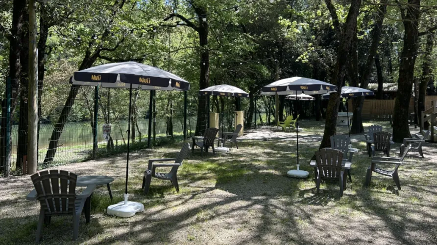 Camping  Domaine des Bords de Cèze