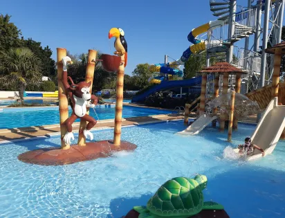 Camping DE LA PISCINE