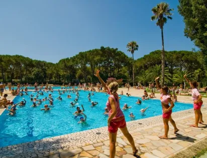 Baia Domizia Villaggio Camping