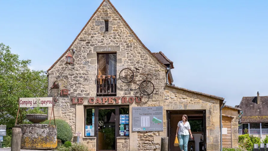 ROMANEE Capeyrou