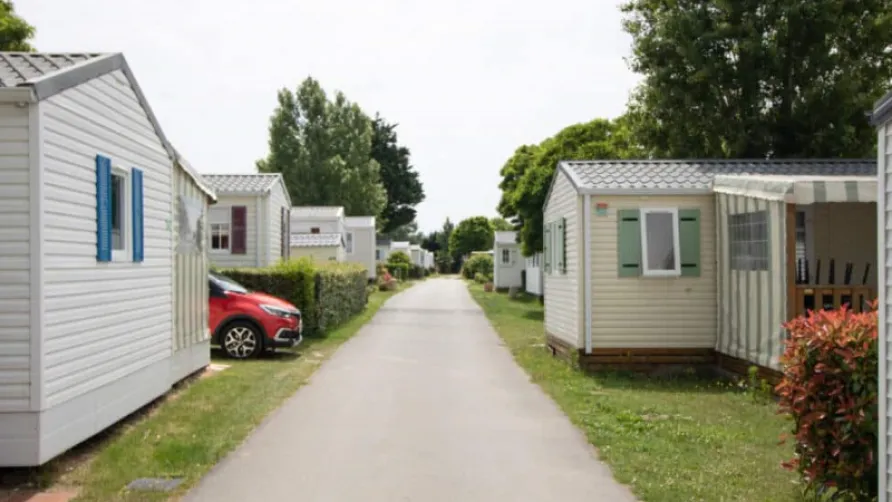 Camping Eden Villages La Pointe Saint Gildas