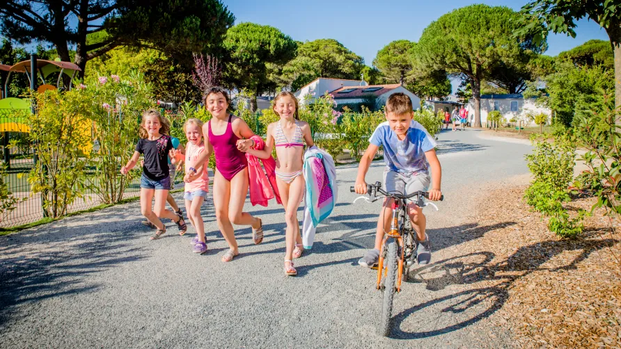 Camping LES VARENNES