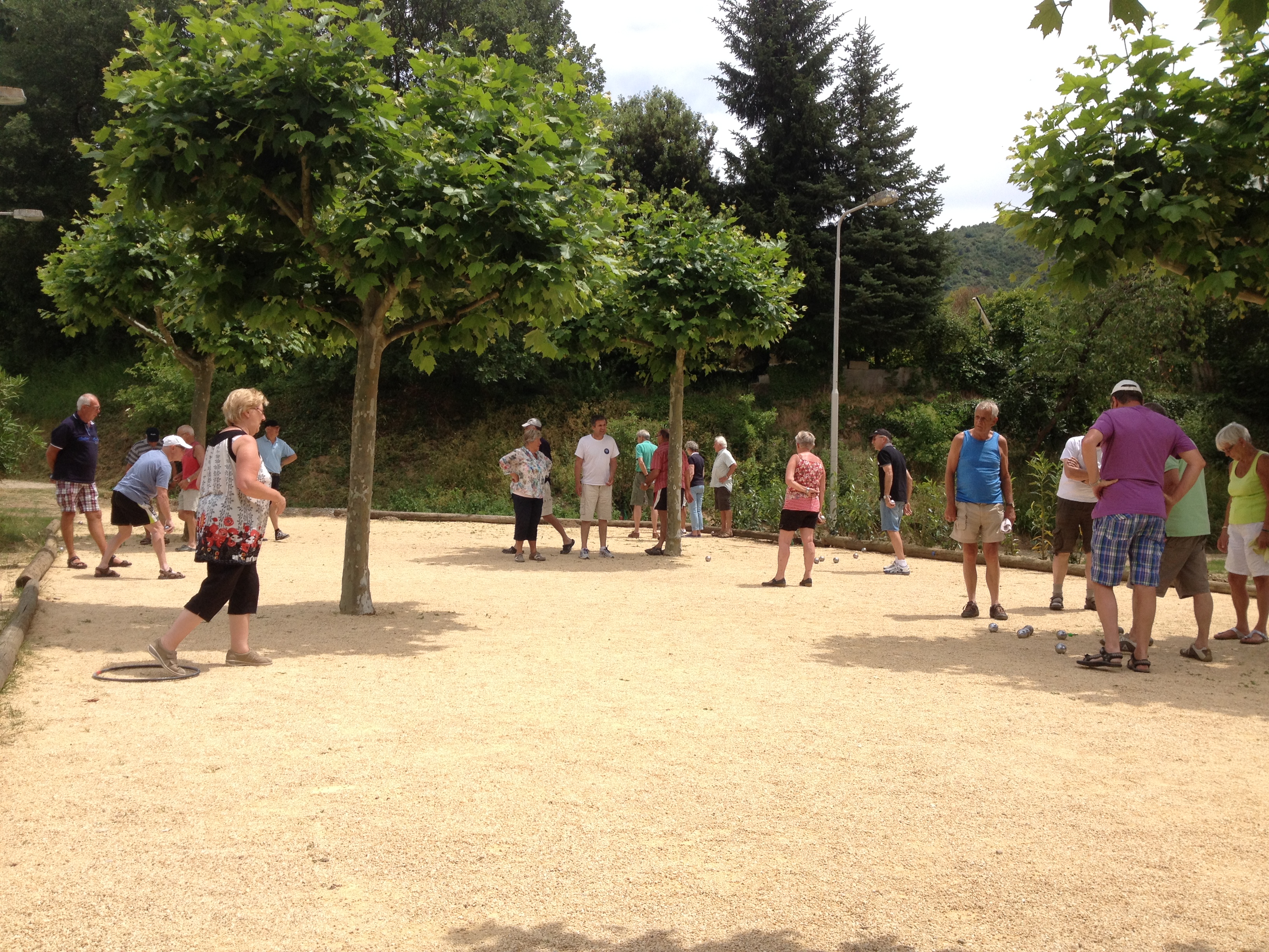 Camping La Garenne à Saint-Laurent-du-Pape / ARDECHE