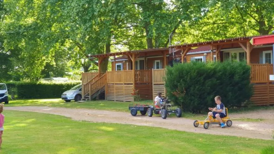 Camping Des 2 Rives
