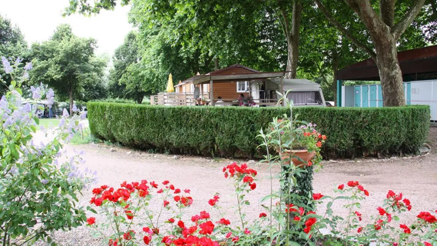 Camping Des 2 Rives