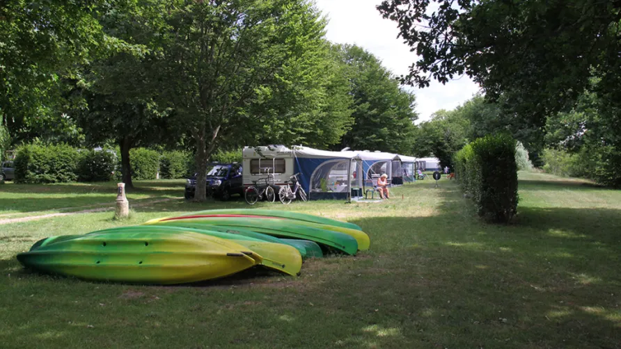 Camping Des 2 Rives