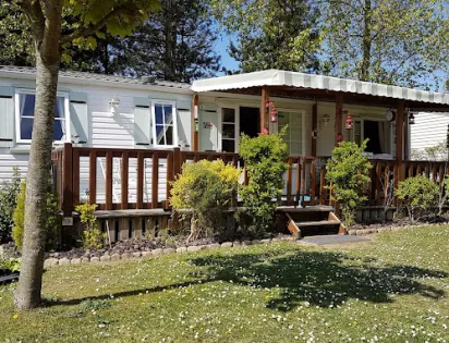Camping La Pinède