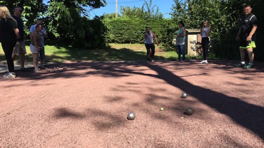 Camping La Pinède