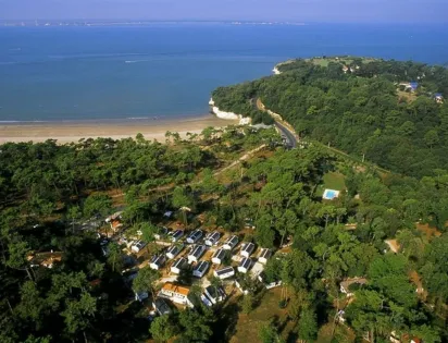 Camping le Pin Franc