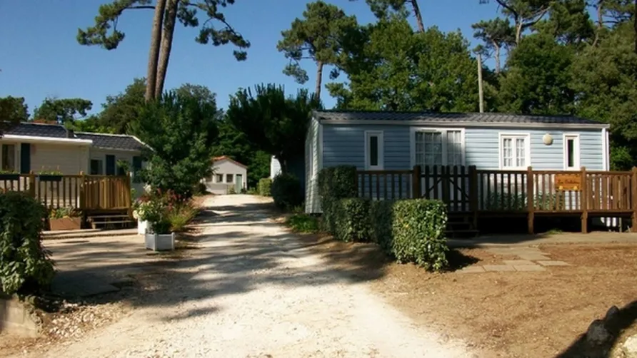 Camping le Pin Franc