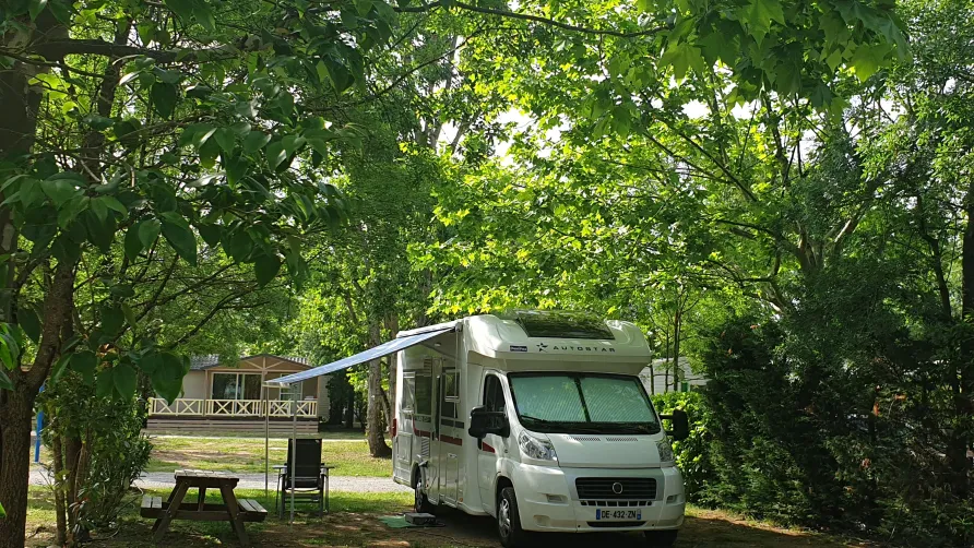 Camping l'Oasis des Garrigues