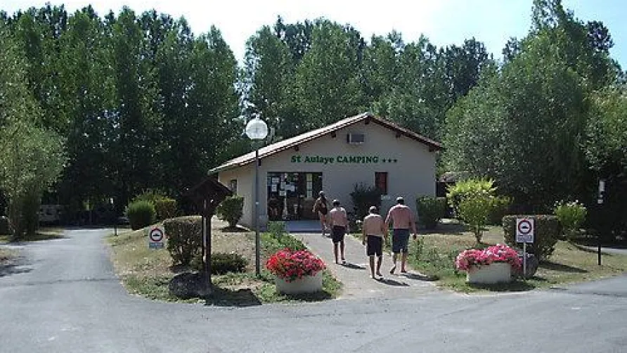 Flower Camping La Dordogne Verte